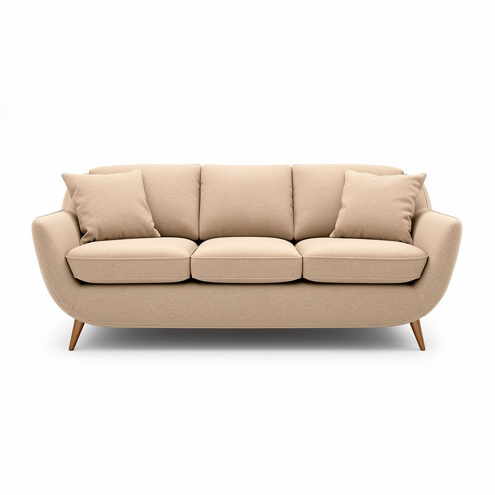 **Moderne beige bank met kussens en houten poten**